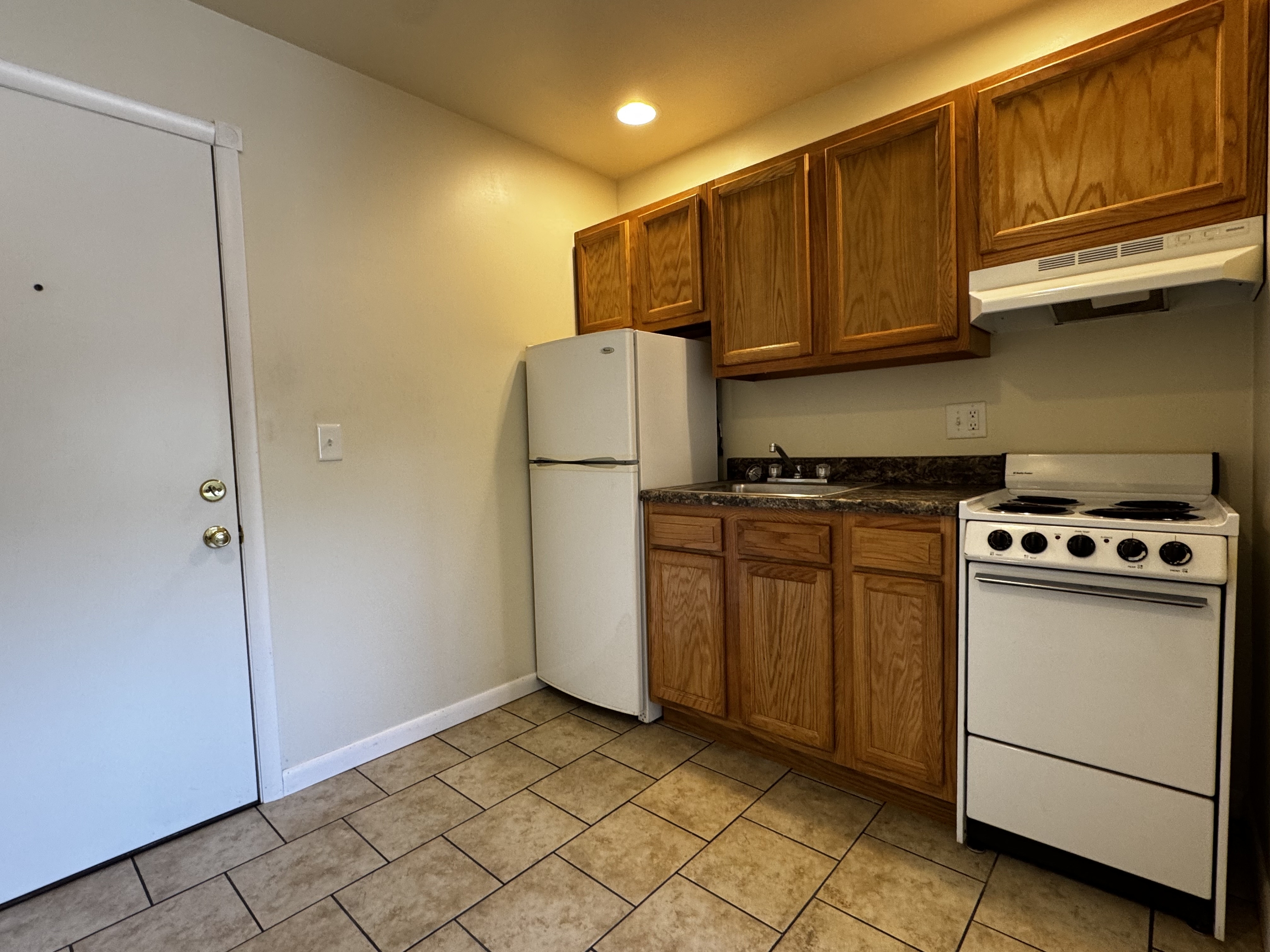 501 E College St #45